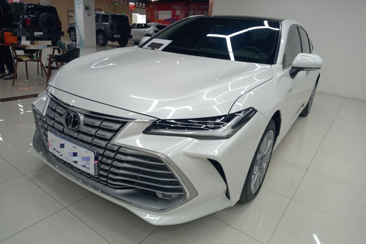 Used Toyota Avalon 2024 Dual-Motor 2.0L Luxury Edition