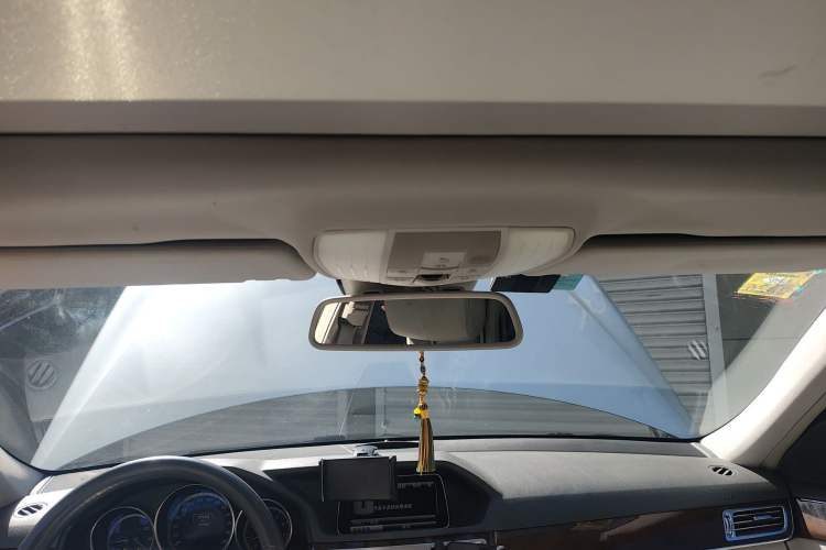 Used Mercedes-Benz E-Class 2014 E 300 L