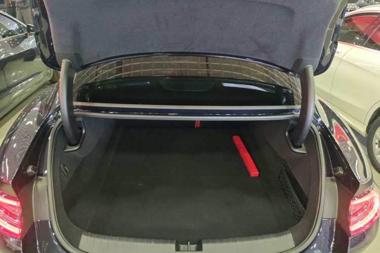 Used Xiaomi Auto SU7 2024 Four-Wheel Drive Ultra-Long Range Advanced Intelligent Driving Max Edition