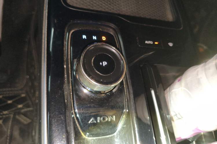 Used AION S 2022 Meizu 580 Gear Lever