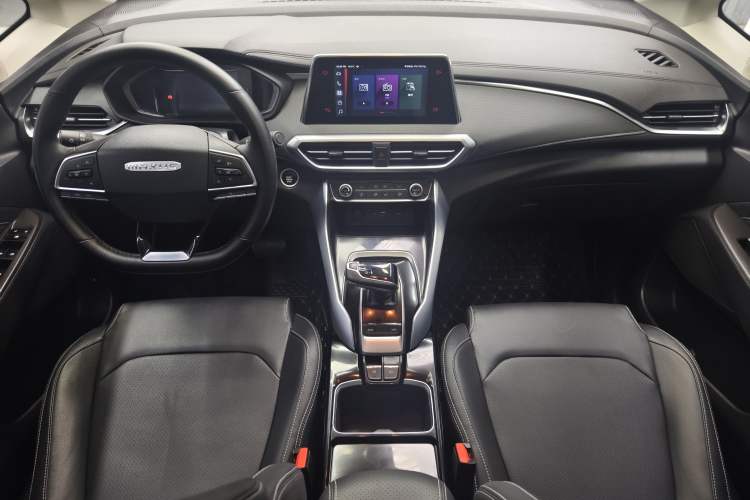 Used SAIC MAXUS EUNIQ 5 2020 1.3T PLUG-IN Elite Edition
