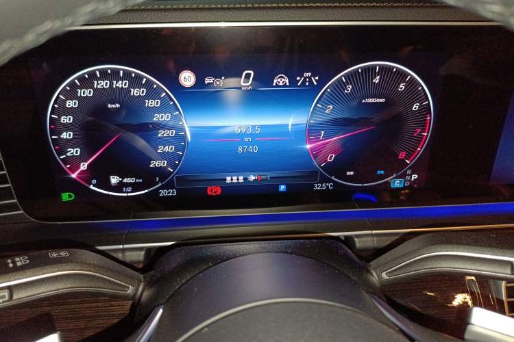 Used Mercedes-Benz GLE 2025 GLE 350 4MATIC Stylish Model
