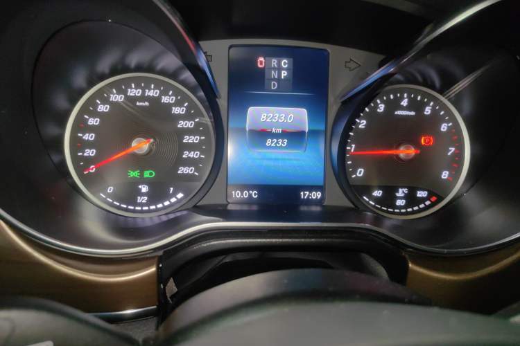 Used Mercedes-Benz V-Class 2020 V 260 L Long-wheelbase Luxury Edition