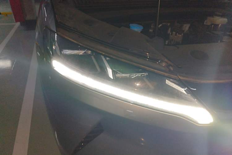 Used BYD Yuan UP 2024 401KM Beyond Edition Right Front Headlight