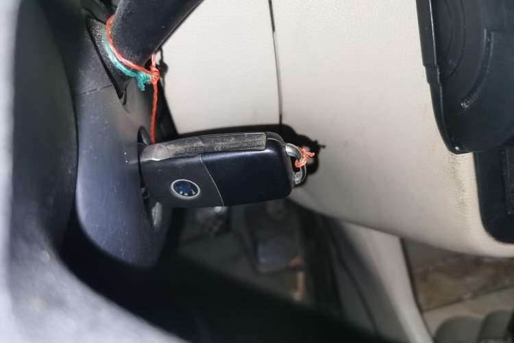 Used Skoda Fabia 2014 1.4L Manual Crystal Edition
