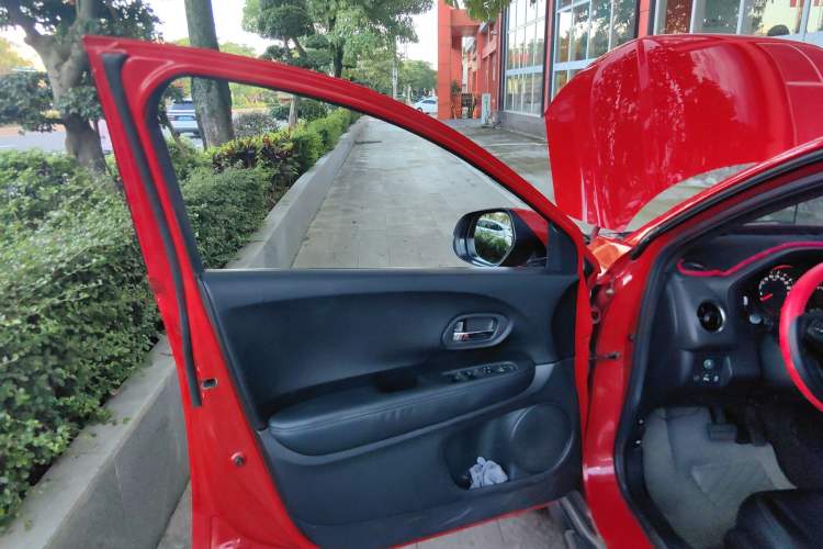 Used Honda XR-V 2015 1.5L LXi CVT Classic Edition