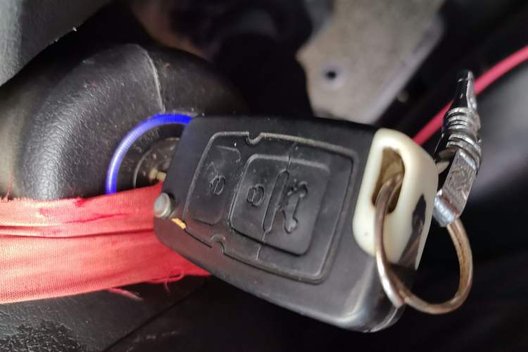 Used Geely Auto Classic Emgrand 2013 Sedan 1.5L Manual Entry-Level Model
