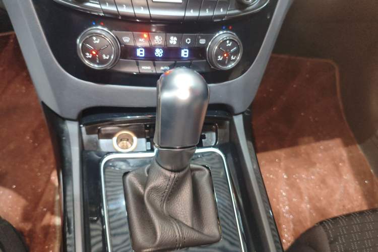 Used Peugeot 508 2015 1.6THP Automatic Zhiiyi Edition