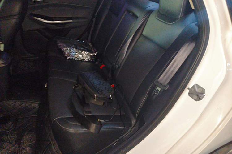 Used Ford Escort 2017 Happiness Edition 1.5L Automatic Fashion Version Left Rear Seat