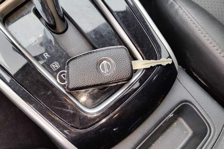 Used Nissan Sylphy 2021 Classic 1.6XL CVT Luxury Edition Interior 1