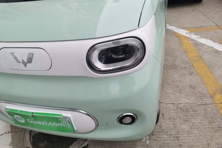 Used Wuling Hongguang MINIEV 2024 3rd Generation 215km Advanced Version