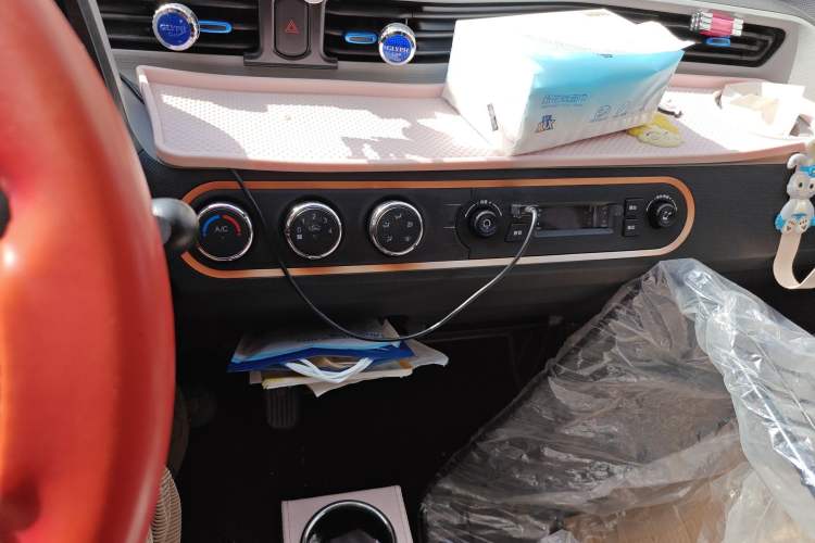 Used Wuling Hongguang MINIEV 2020 Zizai Version Lithium-NMC
