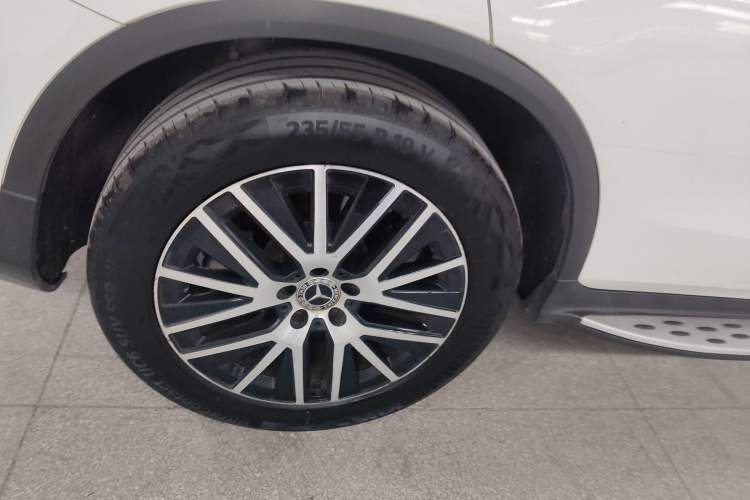 Used Mercedes-Benz GLC Coupe 2020 GLC 260 4MATIC Coupe SUV
