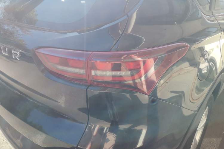 Used JETOUR X70M 2021 1.5T DCT Luxury Partner Model 7 Seats