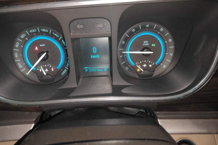 Used Buick GL8 2013 3.0L GT Luxury Business Haoya Edition