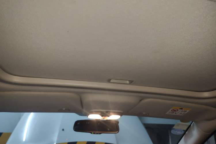 Used Jeep Compass 2013 2.4L Four-wheel Drive Black Edition with Navigation
