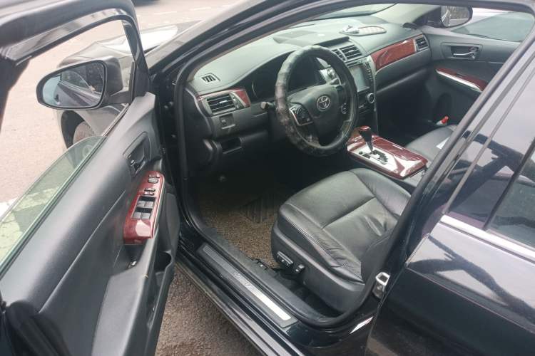 Used Toyota Camry 2013 2.0G Comfort Edition Driver Seat