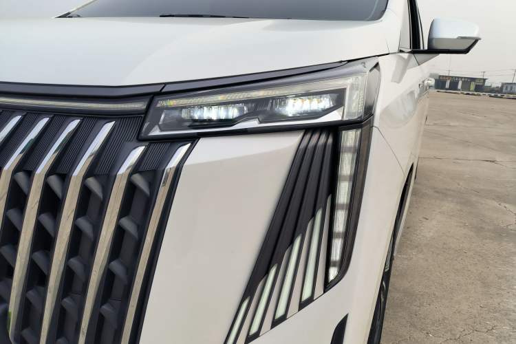 Used GAC Trumpchi M8 2024 Master Series Super Hybrid Edition