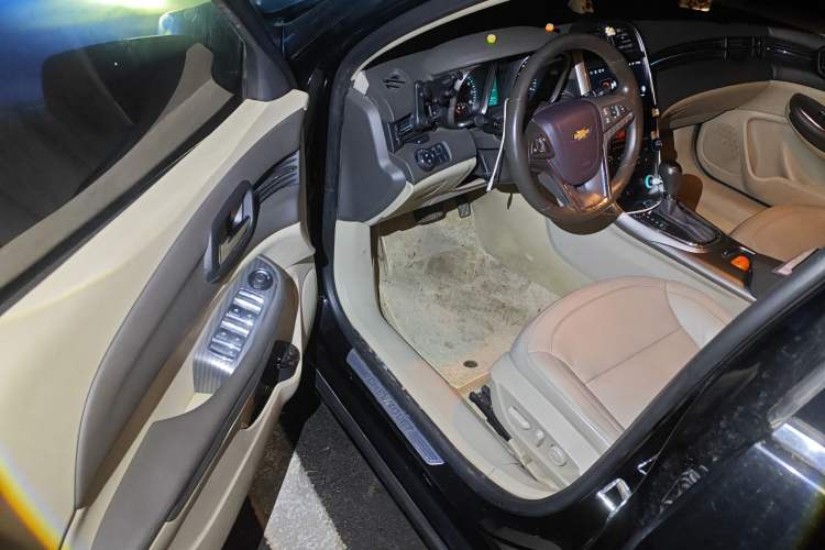 Used Chevrolet Malibu 2013 2.0L Automatic Luxury Edition
