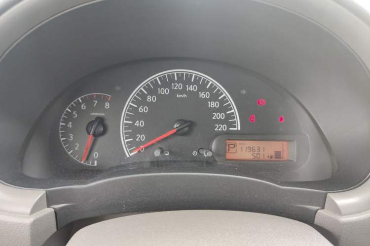 Used Nissan Sunny 2011 1.5XE CVT Comfort Edition Instrument Cluster