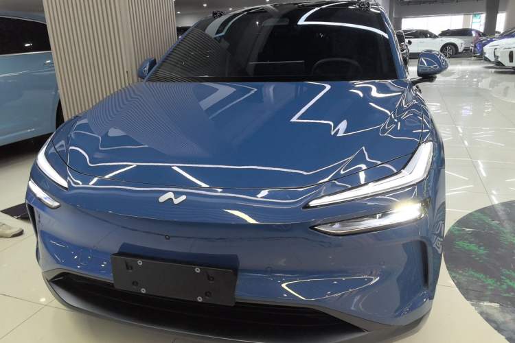 Used ONVO L60 2024 60 kWh Rear-Drive Version
