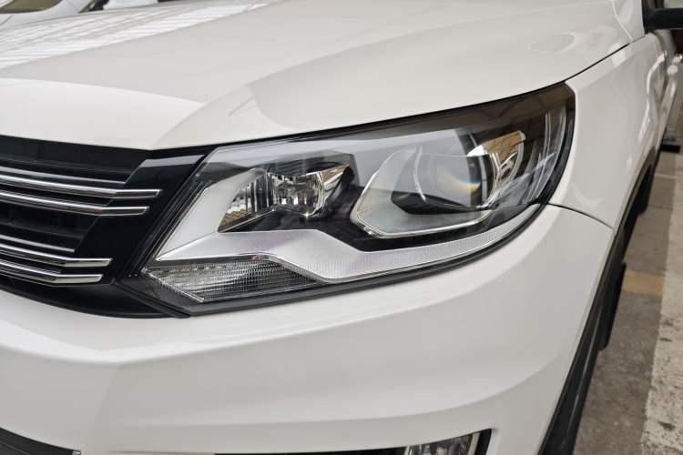 Used Volkswagen Tiguan L 2017 300TSI Automatic Two-Wheel Drive Silk Road Comfort Edition