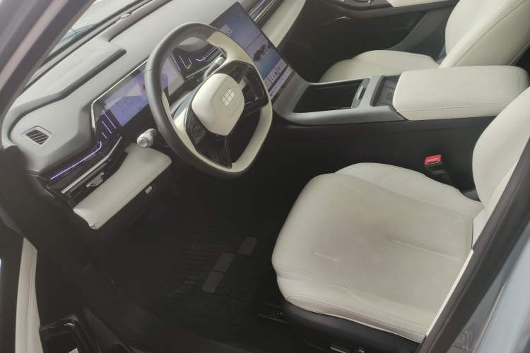 Used Geely Galaxy L6 2023 125km Starship Left Front Seat