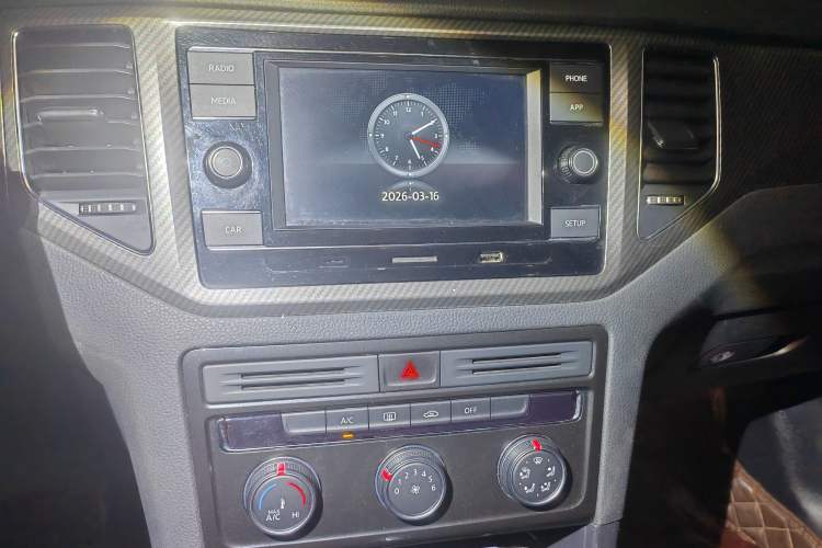 Used Volkswagen Golf Sportsvan 2019 280TSI Automatic Sentinel Model China VI Standard