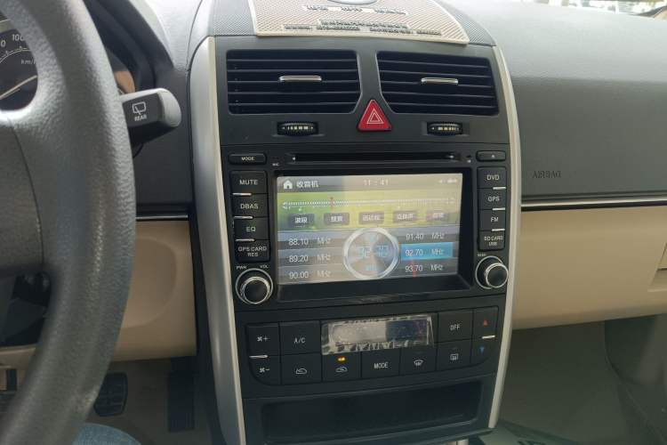 Used BAIC E Series 2013 Hatchback 1.5L Manual Lotte Edition
