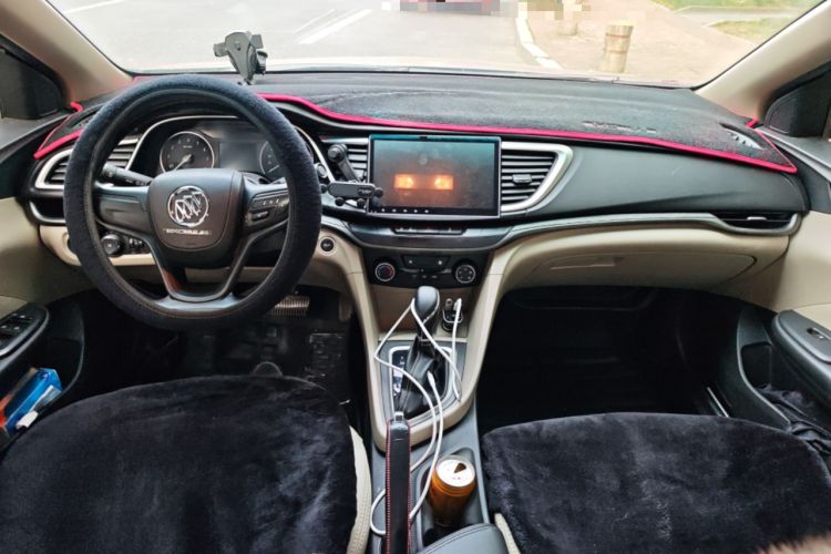 Used Buick GT 2017 15N Automatic Elite Version Center Console