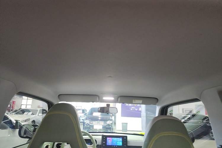 Used Geely Galaxy Panda 2025 210km Panda Rider Headliner