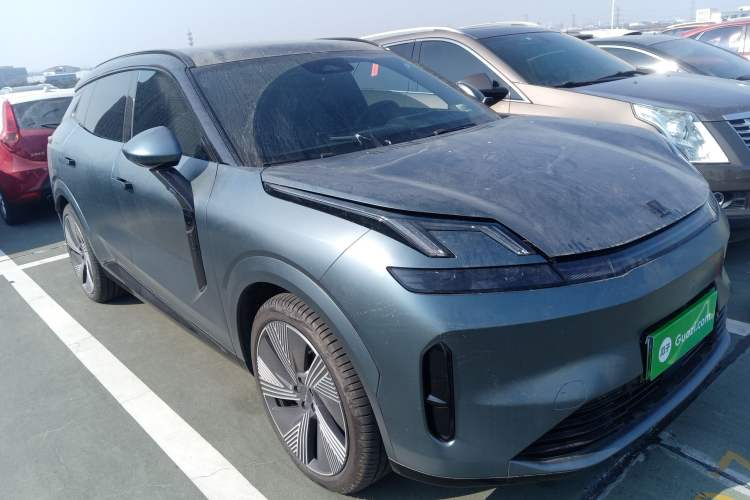 Used Lynk & Co 08 EM-P 2023 245km Ultra-Long Range Halo
