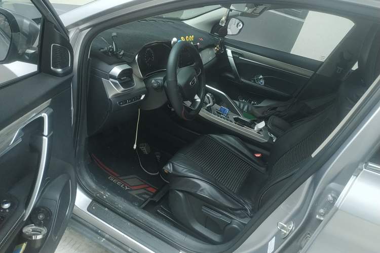 Used Geely Auto Coolray 2019 260T DCT Knight China VI Standard