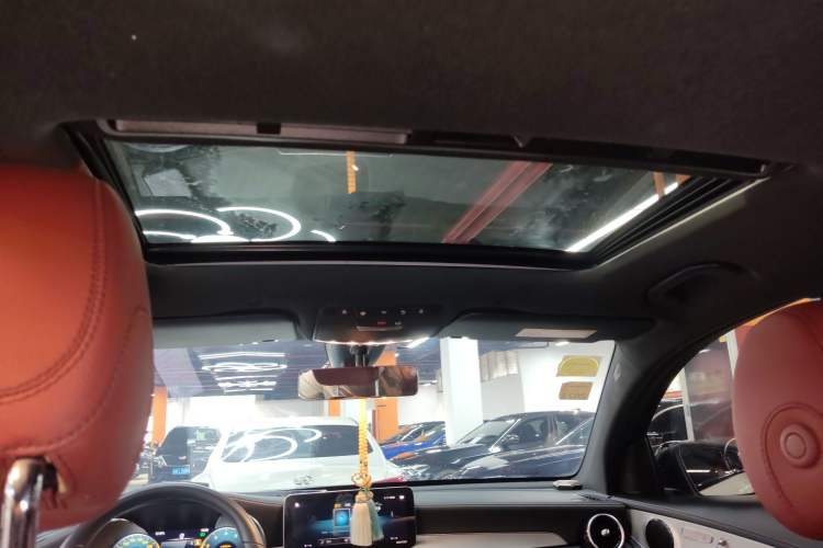 Used Mercedes-Benz GLC Coupe 2020 GLC 260 4MATIC Coupe SUV
