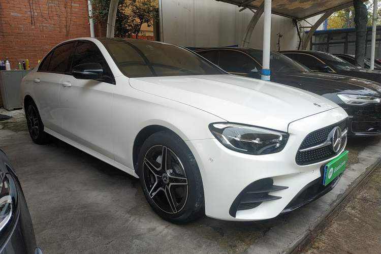 Used Mercedes-Benz E-Class 2022 E 260 Stylish Sports Edition
