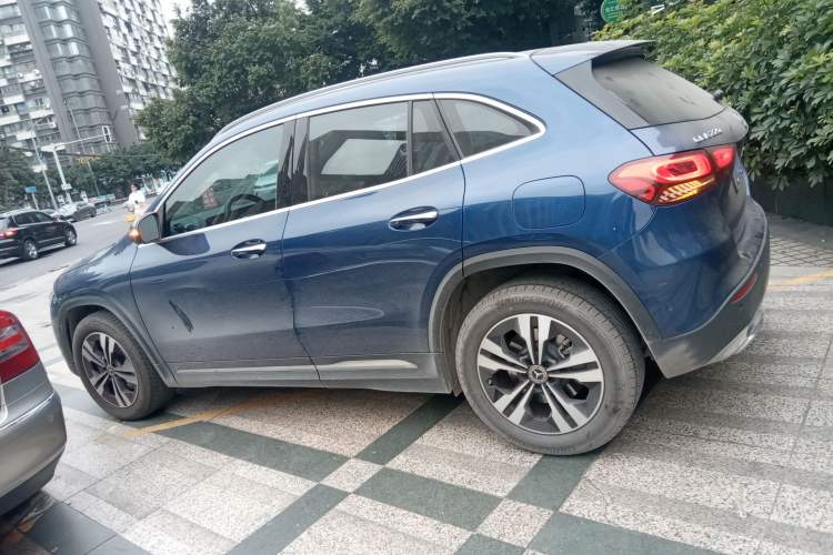 Used Mercedes-Benz GLA 2023 GLA 220