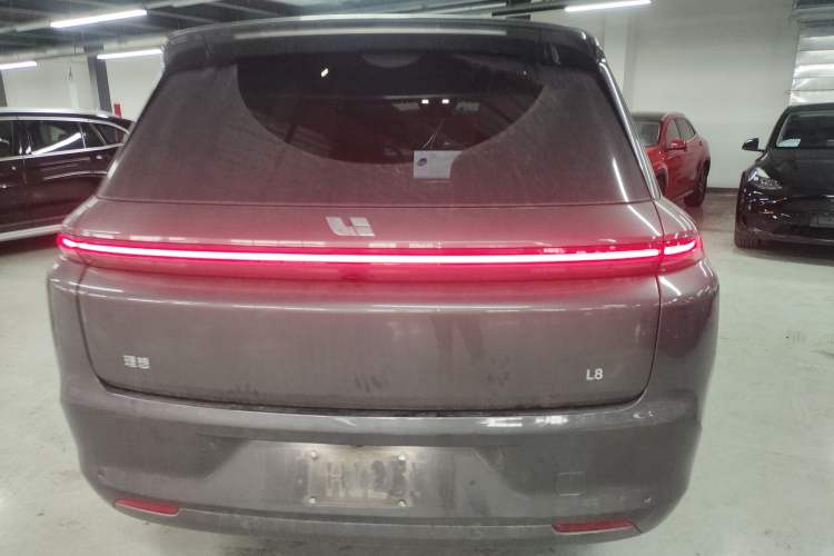 Used Li Auto L8 2023 Max model

