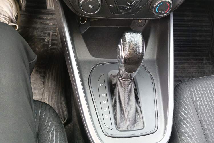 Used Ford Escort 2019 Revised 1.5L Automatic ZhiXiang Version China VI Standard Gear Lever