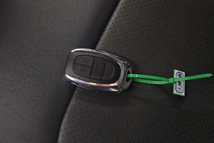 Used SAIC MAXUS EUNIQ 5 2020 1.3T PLUG-IN Elite Edition
