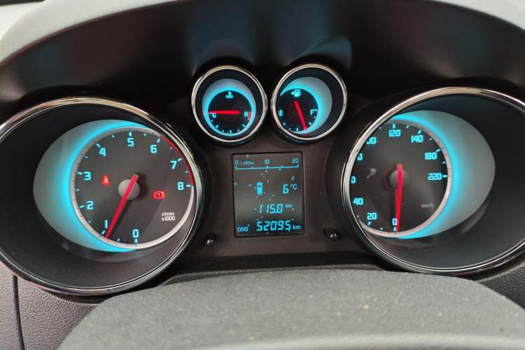 Used Changan CS35 2012 1.6L Manual Luxury Model China IV Standard
