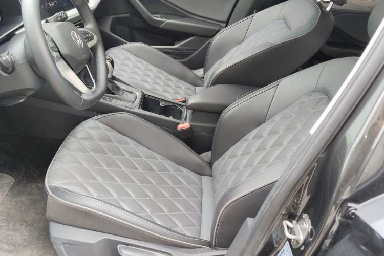 Used Volkswagen Sagitar 2024 300TSI DSG Excellence Edition