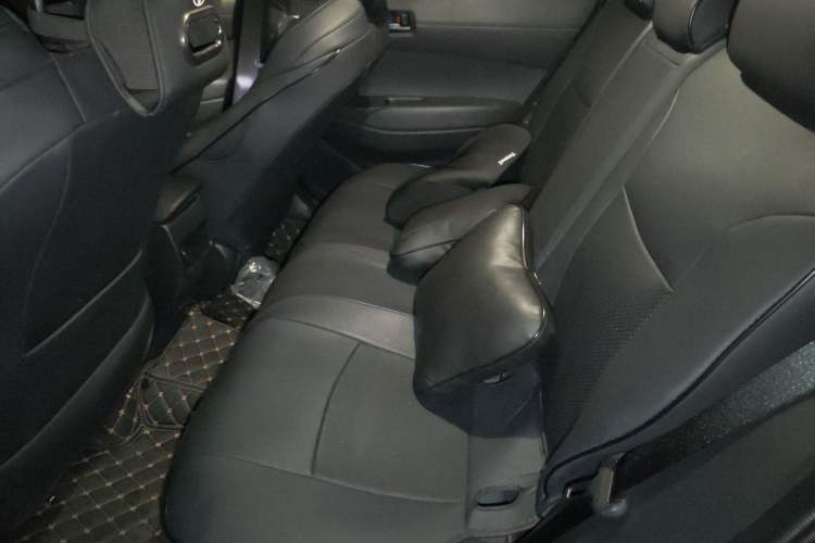 Used Toyota FRONTLANDER 2024 2.0L CVT Elite Edition
