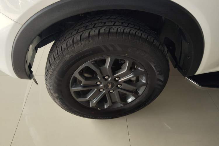 Used Ford Ranger 2023 Wild Terrain 4x4 Automatic Version Gasoline
