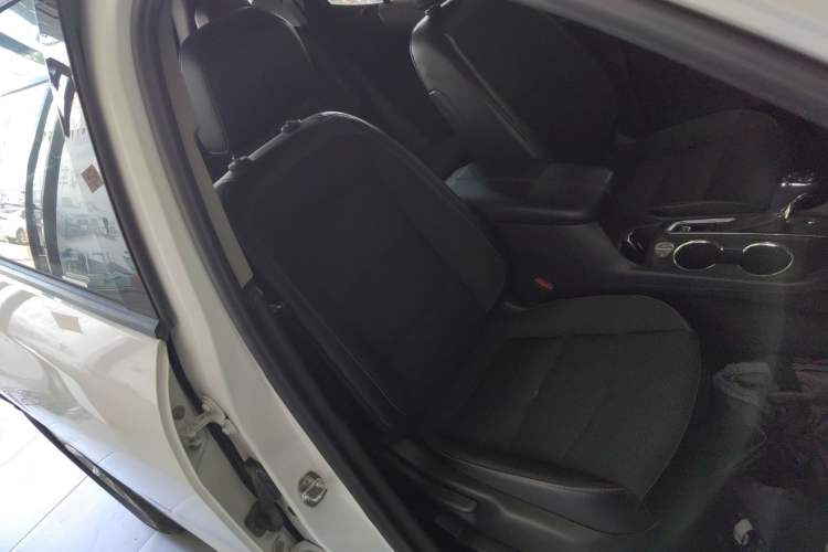 Used Chevrolet Equinox 2019 535T Automatic Lingjie Edition China V Standard