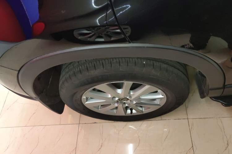 Used Mazda CX-5 2015 2.0L Automatic Two-Wheel Drive Urban Version