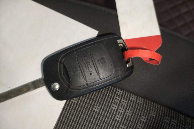 Used Wuling Hongguang MINIEV 2020 Enjoyment Model Lithium Iron Phosphate Vehicle Key