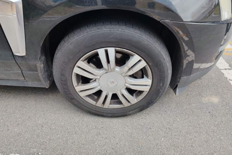 Used Cadillac SRX 2013 3.0L Elite Model Right Front Wheel Hub