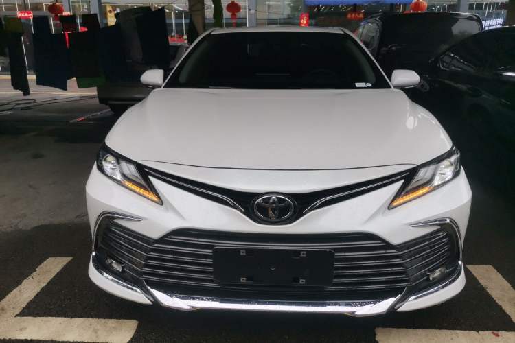 Used Toyota Camry 2023 2.0G Luxury Edition