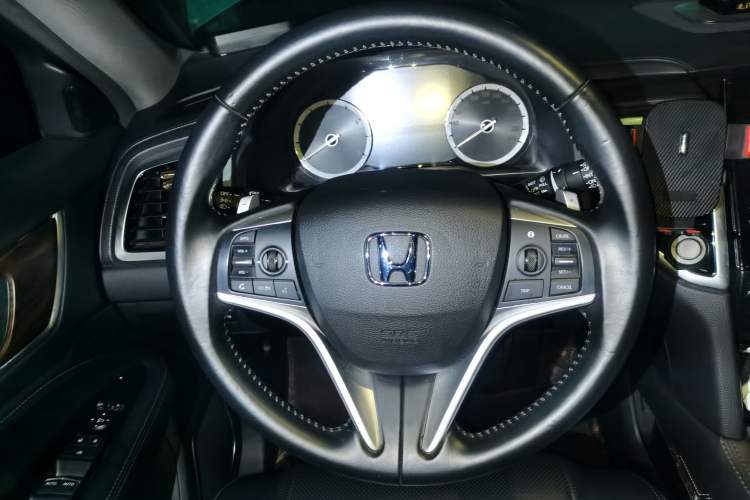 Used Honda UR-V 2017 370TURBO 2WD Prestige Edition China V
