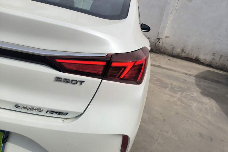 Used CHANGAN Eado 2020 PLUS Blue Whale NE 1.4T GDI DCT Prestige Model
